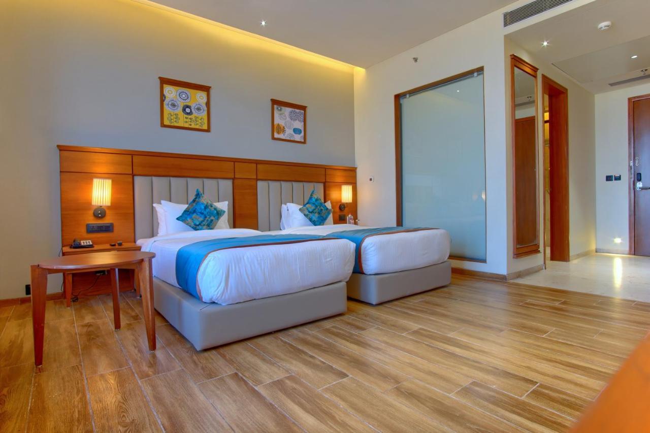Hotel Sayaji Morbi Exteriér fotografie