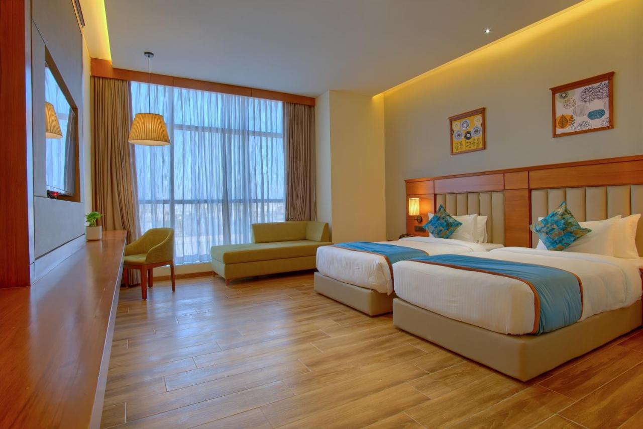 Hotel Sayaji Morbi Exteriér fotografie