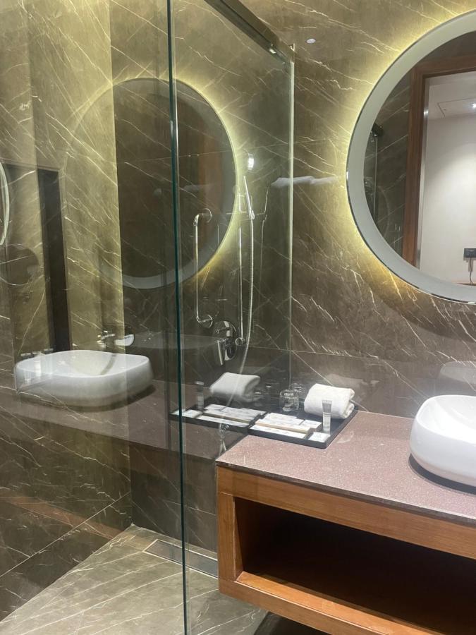 Hotel Sayaji Morbi Exteriér fotografie