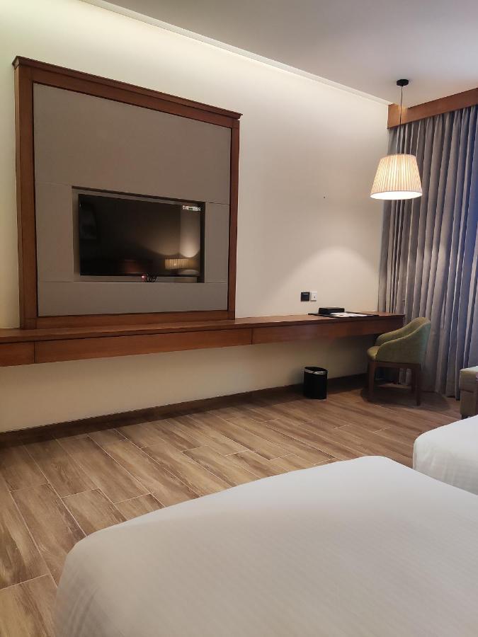 Hotel Sayaji Morbi Exteriér fotografie
